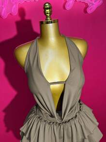 Slaydiva 2 Pieces Set: Sleeveless V-Neck Halter Top + Ruffled Mini Skirt With Bow Decoration, Chic Streetwear Outfit, Suitable For Music Festival, Easter, Graduation Season, Casual Wear, 2025 Spring/Summer New Arrival - Khaki - View 5