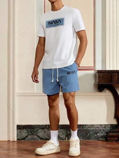 Conjunto de verano para hombres con camiseta con gráfico de letras y pantalones cortos con cordón en la cintura