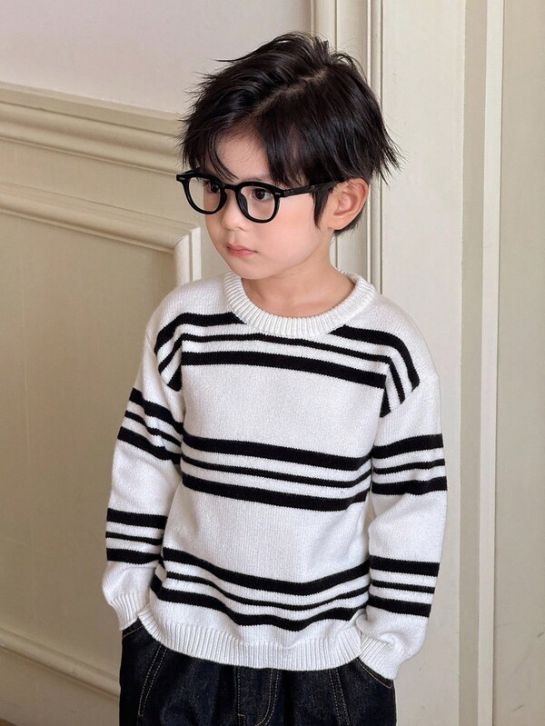 SHEIN Young Boys' Casual Black & White Striped Pullover Sweater,Decorative Pocket Knitwear Toddler Boy Jumper For Back-To-School,Autumn 80s School Style