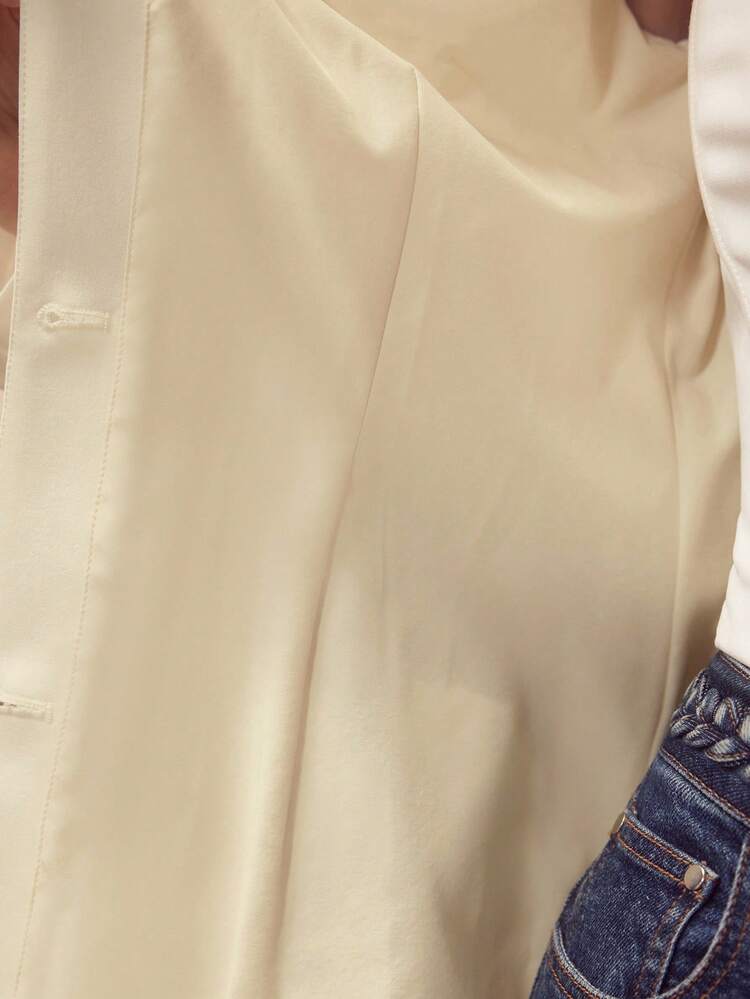 APPLIQUES BUTTON UP BLAZER