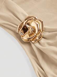 SHEIN MOD Bowknot Metallic 3D Flower Khaki Women Tank Top,Off The Shoulder Top - Khaki - View 3