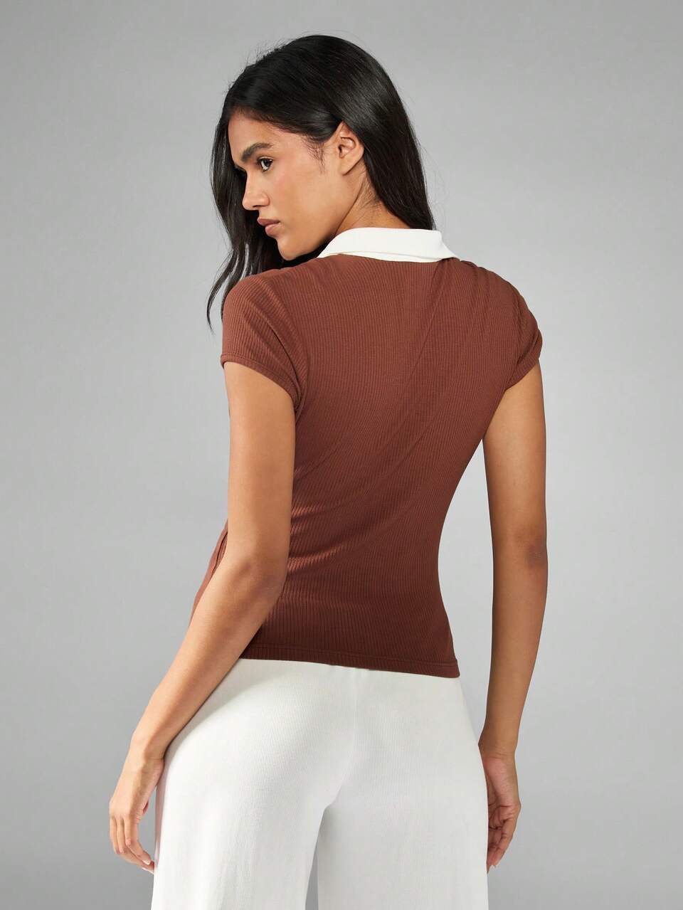 MISSGUIDED Ribbed Knit Baby Tee With Contrast Collar And V-Neck