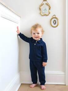 Souflis Souflis 2 件套男婴 Polo 领长袖上衣和裤子套装，男婴春秋装，时尚精美印花男婴服装，婴幼儿服装，男婴服饰 - 寶藍色 - 查看 3