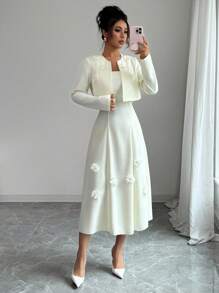 Modelyn 2件套女士无袖花卉装饰短款夹克套装 - 杏色 - 查看 8