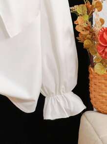 SHEIN 宽松休闲舒适荷叶边蝴蝶结衬衫，适合少女开学季穿着 - 白色 - 查看 3