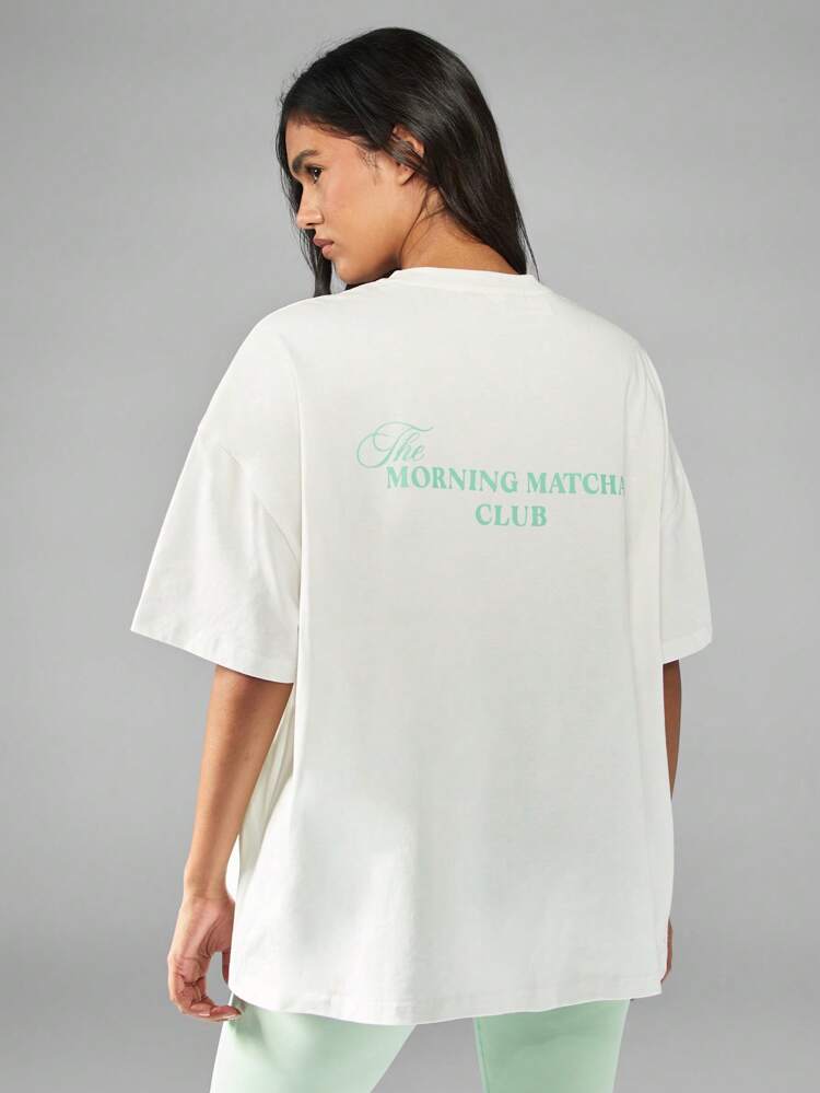 MISSGUIDED Koszulka bawełniana z krótkim rękawem i nadrukiem w stylu retro The Morning Matcha Club w dużym rozmiarze, z kolekcji premium streetwear. Niezbędny element garderoby.