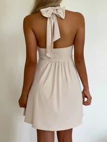 CovetEZ Vestido casual con cuello de corbata y espalda descubierta color albaricoque para mujer - Albaricoque - Ver 2