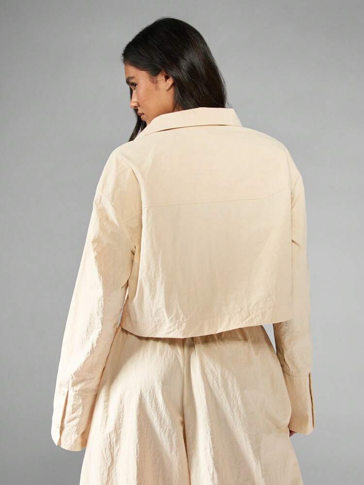 MISSGUIDED Deep Cuff Cropped Button Down Collar Shirt Lightweight Resort Wear Summer Linen Feel Look Modern Style Spring Beach Holiday Casual Office Top