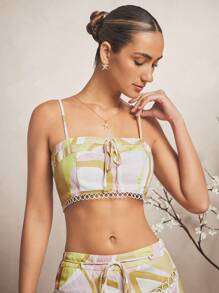 L'Amorae Women's Abstract Geo Print Scallop Lace Trim Cropped Spaghetti Strap Top Summer Vacation