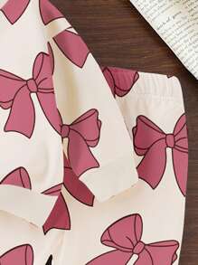 SHEIN Bộ đồ 2 món cho bé gái, gồm áo nỉ dài tay cổ tròn in nơ và quần nỉ, màu hồng, thích hợp cho mùa thu/đông. - Nhiều màu - Xem 7