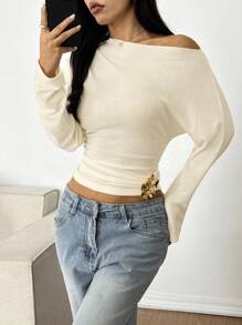 SHEIN EZwear Women's Asymmetrical Neck Long Sleeve Crop Top,Beige,Autumn,Seksi Chic,Night Out,Minimalist Solid Knit Fitted T-Shirt,Korean Fashion Tops - Beige - View 5