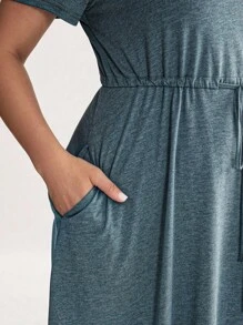 SHEIN LUNE Đầm dài tay ngắn cổ tròn cỡ lớn, eo rút, đầm thường ngày rộng rãi, trang phục giáo viên cho nữ, trang phục hòa nhạc đồng quê, quần áo cổ điển, trang phục học sinh nữ, váy midi đơn giản thường ngày màu trơn, váy chữ A, váy thường ngày, trang phục phong cách công sở quyến rũ, mặc hàng ngày, tiệc tùng cá nhân thanh lịch, đi làm, tối giản, mặc hàng ngày, đi làm, váy công sở tối giản, váy thanh lịch cho tiệc tùng, váy dự tiệc cho nữ, phù hợp cho mùa xuân/thu, kỳ nghỉ & hẹn hò, váy thiết yếu khi đi làm hàng ngày & ngoài trời - Màu xanh lam - Xem 8