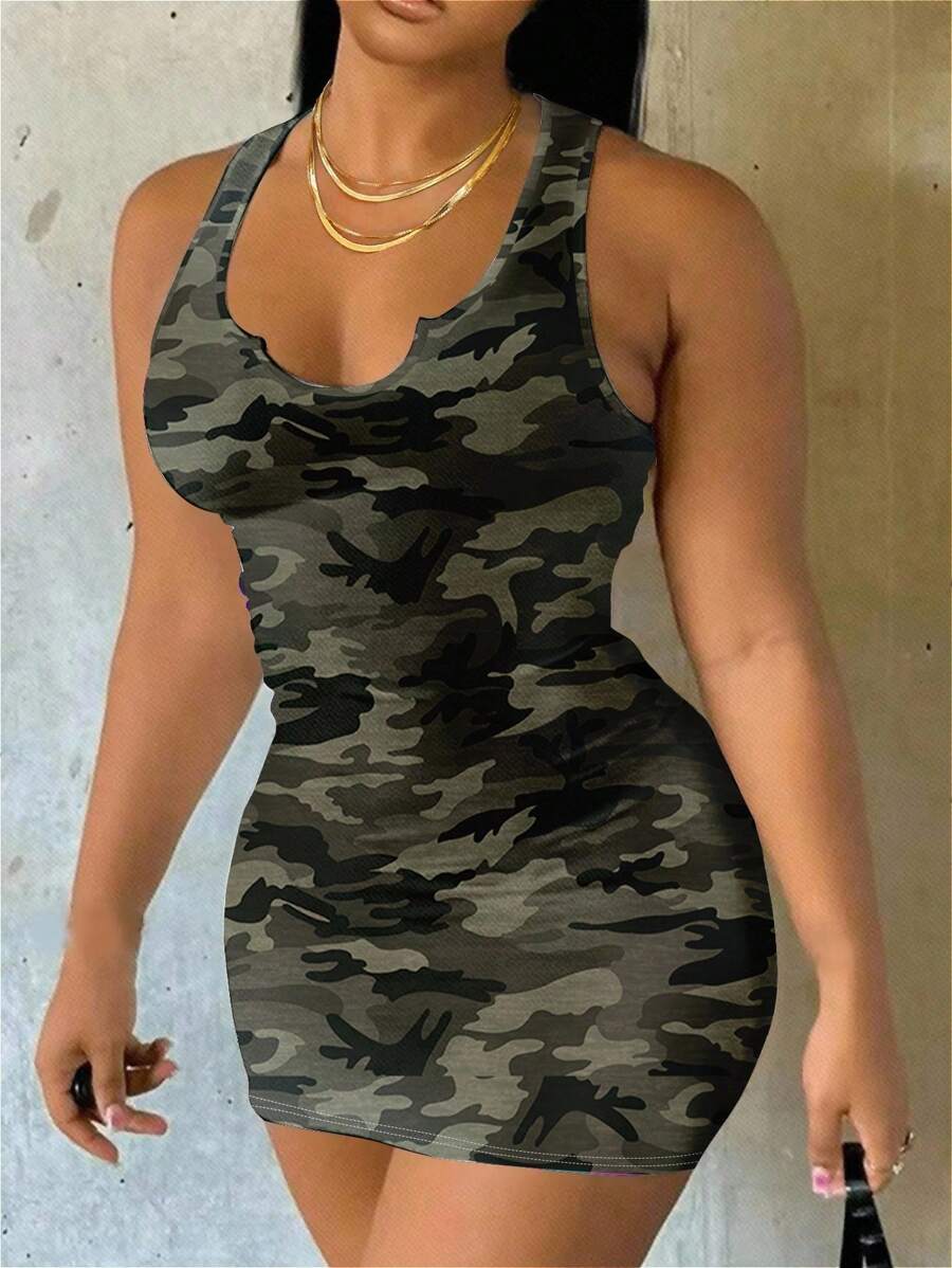 Slaydiva 大码无袖迷彩印花修身休闲连衣裙