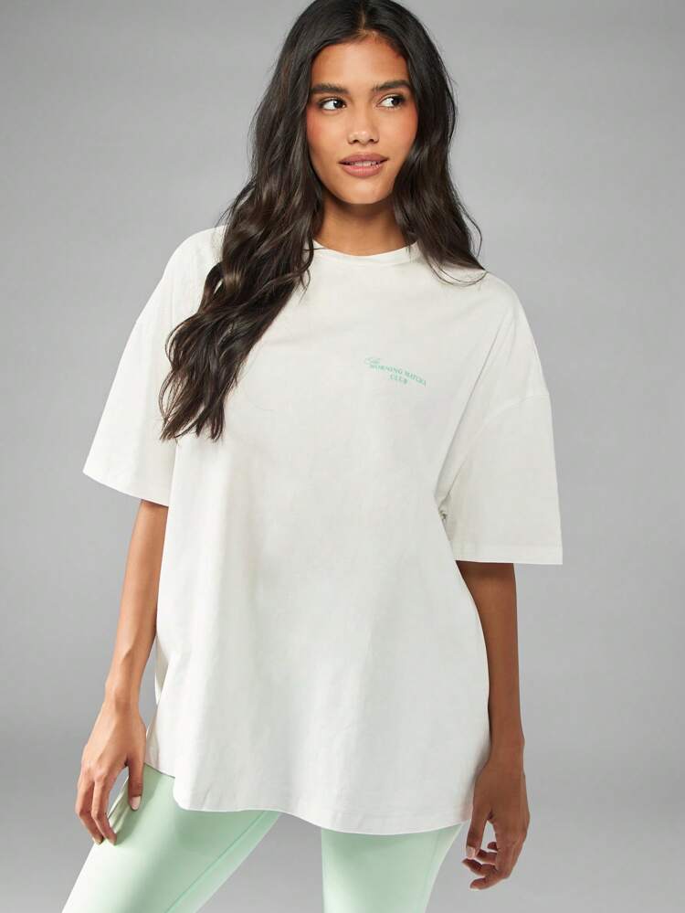 MISSGUIDED Koszulka bawełniana z krótkim rękawem i nadrukiem w stylu retro The Morning Matcha Club w dużym rozmiarze, z kolekcji premium streetwear. Niezbędny element garderoby.
