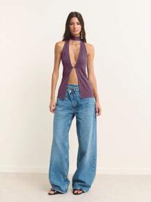 Nöista 罗纹露背吊带上衣，带有围巾式领口细节和深V领口设计，展现大胆优雅的轮廓，非常适合女性冬季服装、时尚夜间外出造型、节日圣诞节造型和精致的新年派对装扮。 - 淺灰紫 - 查看 5