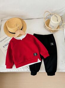 SHEIN 2 件套男婴/女婴休闲可爱图案落肩宽松圆领针织衫和松紧腰针织裤两件套服装，适合秋冬穿着 - 彩色 - 查看 1