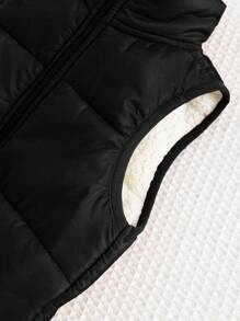 Cozy Pixies Bộ 3 áo hoodie cổ tròn tay dài in chữ mềm mại lót nhiệt cho bé trai, quần rút dây và áo ba lỗ không tay mùa thu đông - Màu xanh lá cây đậm - Xem 6