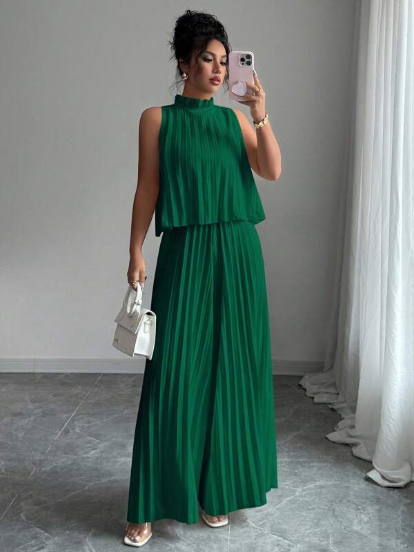 Elenzga Ärmellose Jumpsuit mit rundem Ausschnitt, plissiert, elegant und romantisch für Frauen