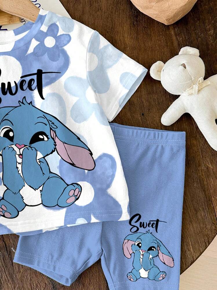 SHEIN 卡哇伊卡通蓝色兔子露露和史迪奇图案，蓝色渐变花卉，女婴休闲宽松圆领短袖T恤和紧身自行车短裤套装，适合春夏季，度假氛围，阳光之旅，春季休闲装，夏季度假，家庭时光，可爱的Y2K椰子女孩波西米亚假期春假早午餐准备宝贝蓝色女孩之旅，霓虹海滩氛围，波西米亚嬉皮音乐节 - 彩色 - 查看 7