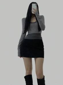 DAZY Gestreiftes kurzes Langarm-T-Shirt mit Trägerhals und schulterfreiem engen Träger-Top, Herbst