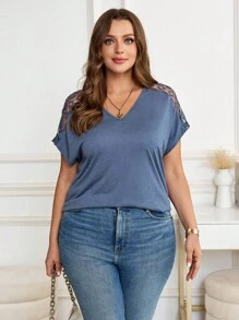 SHEIN Clasi Plus Size Solid Color Hollow Out Lace Patches T-Shirt - Teal Blue - View 4