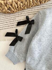 SHEIN 女婴幼儿新生儿0-3岁休闲日常百搭宽松蝴蝶羊毛圆领长袖卫衣+打底裤套装，秋冬