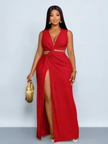 SOLERSUN 大码女式连衣裙，纯色纹理面料，红色高开衩长裙，腰部镂空并饰有打结细节，适合浪漫场合、情人节、派对、音乐节、圣诞节等。图案包括雪花、雪人、姜饼人、驯鹿、拐杖糖，充满圣诞、秋冬等风格。 - 紅色 - 查看 5