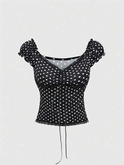 Kawaii Ensemble 2 pièces femme, top sans manches avec décorations nœud papillon, col en V, blocs de couleurs, pois et panneau en dentelle ; jupe. Une tenue d'été flatteuse et polyvalente