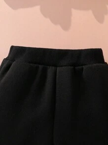 SHEIN Infant/Toddler Boys 2-Piece Set: Sweatshirt With Cute Penguin Applique & Embroidery, Long Sleeve Top And Pants Set Fall Winter