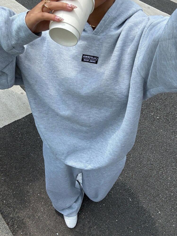 SHEIN EZwear 休闲宽松连帽衫和运动裤字母印花街头风格套装，加大码，秋冬 - 灰色 - 查看 4