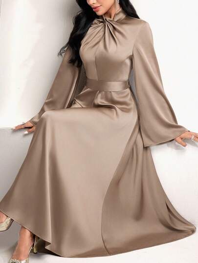 Veilorie Knutkrage, klockärm, knytband, åtsittande midja, elegant festklänning