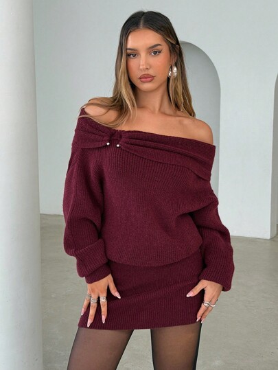 Aloruh Women's Sexy & Elegant Off Shoulder Metal Buckle Waist Decor Bodycon Mini Sweater Dress, Wine Red,Burgundy Dress,Burgundy Sweater In Fall/Winter