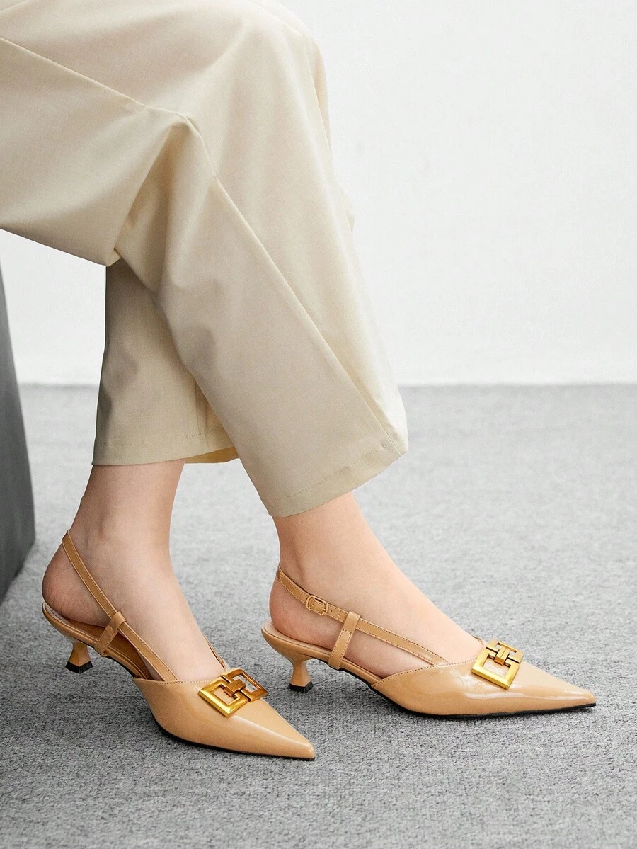 CUCCOO BIZCHIC 女士时尚尖头链条装饰露背小猫跟高跟鞋，通勤风格 - 杏色 - 查看 1