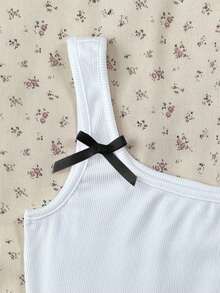 SHEIN Teen Girls Cute/Sweet, Clean Girl Black & White Bow Ribbed Camisole, Striped Shorts Set/Back-To-School Outfit, Cute, Holiday Family Outdoor Spring Picnic Everyday Wear, Suitable For Various Occasions Teen Summer Clothes Set Girls Ribbed Set Cute Sets Teen Girl Short Sets With Tank Top 2 Piece Short Set - Black and White - View 4