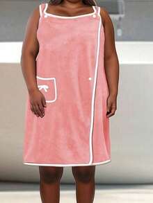 SHEIN 1 件加大码可穿戴浴巾 - 超柔软珊瑚绒浴裙，带口袋，快干吸水，