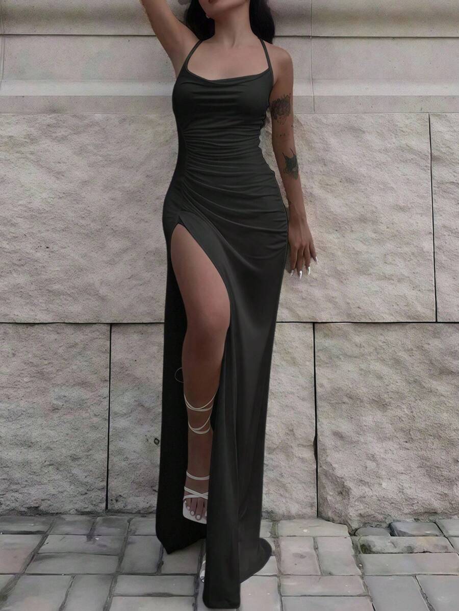 INAWLY 性感合身低胸褶皱开衩交叉吊带连衣裙 - 黑色 - 查看 1