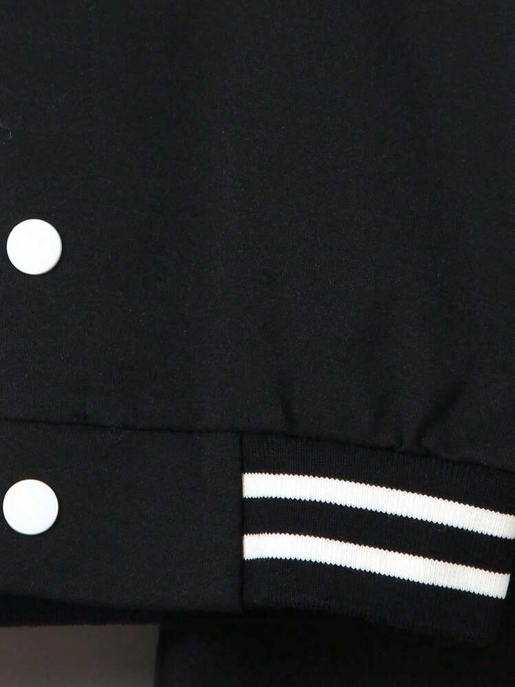 SHEIN Casuvi Kids 2 件/套 青少年男孩学院风套装：黑色针织上衣，白色袖子，印花字母“M”设计，搭配罗纹领、袖口和下摆印花运动裤。舒适、轻松、休闲的风格，适合春季、秋季、日常穿着、运动、学校、旅行 - 黑色 - 查看 4