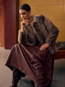 MOTF PREMIUM 秋冬款圆领长款人造皮草大衣 - 咖啡棕 - 查看 3