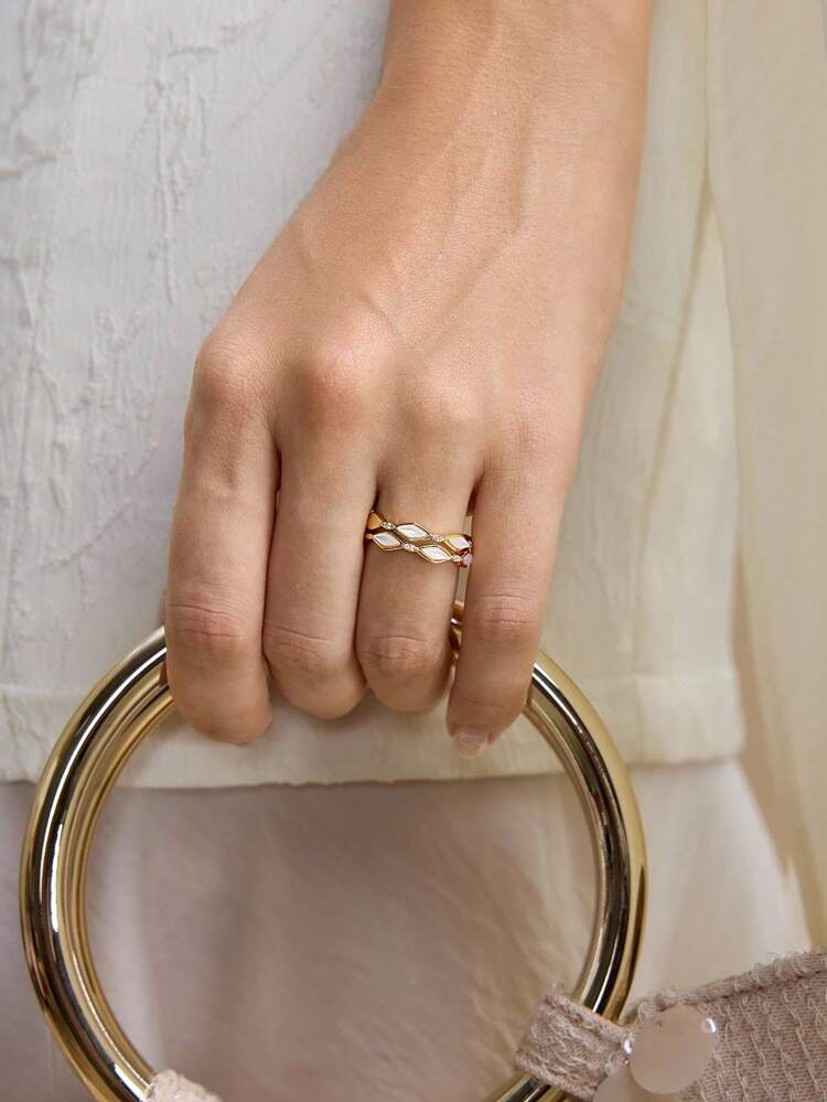 18K GOLD PLATED CROSSED OPEN COCKTAIL RING
