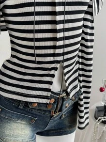 Elamini 黑白罗纹露肩褶饰纽扣装饰前开衩修身长袖 T 恤，时尚简约优雅，适合通勤、休闲、日常、约会、秋冬 - 黑與白 - 查看 6