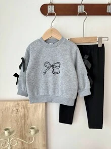 SHEIN 女婴幼儿新生儿0-3岁休闲日常百搭宽松蝴蝶羊毛圆领长袖卫衣+打底裤套装，秋冬