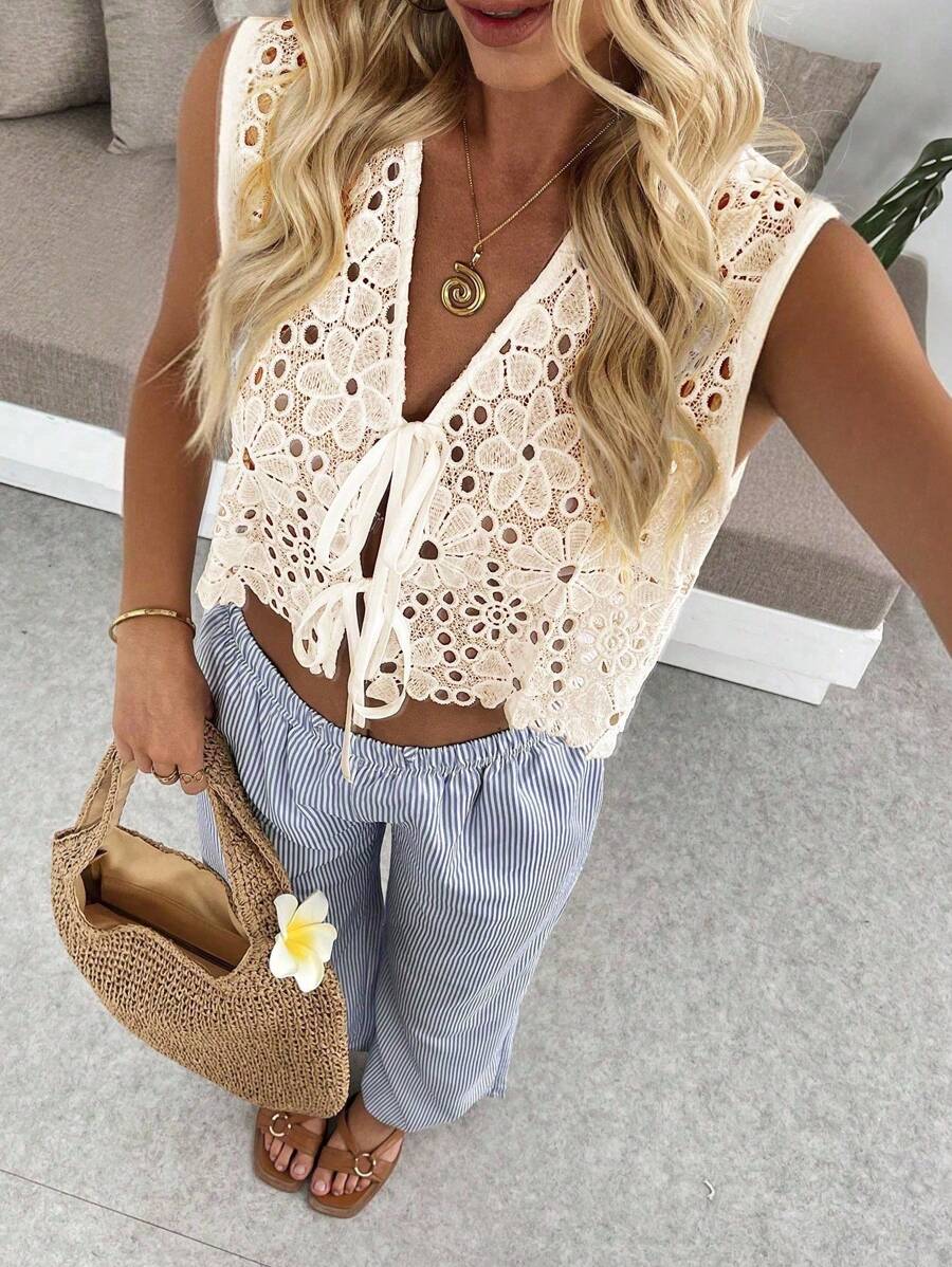 Pariaura Women's Lace Hollow Embroidered Sleeveless Elegant Top Clothes For University - Apricot - View 1