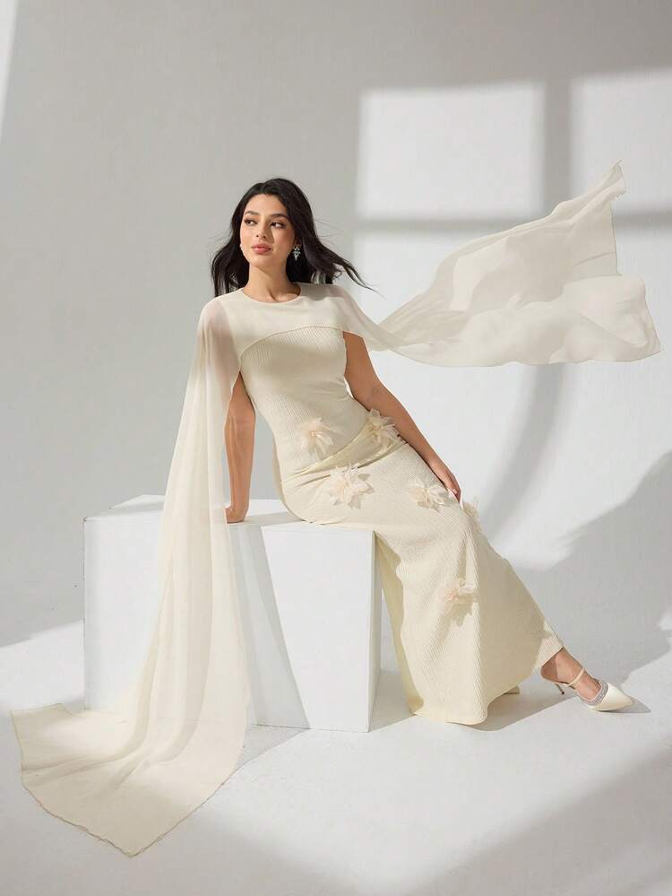 Modelyn 女士 3D 花卉拼布连衣裙 - 杏色 - 查看 3