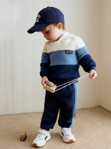 Cozy Pixies 两件套幼儿男童撞色针织柔软圆领长袖连帽卫衣和弹力腰束脚裤，舒适百搭时尚休闲基础套装，适合室内外休闲、滑雪、返校、日常穿着、运动、玩耍、派对、节日、万圣节、圣诞节、新年、情人节、旅行等多种场合。 - 彩色 - 查看 5