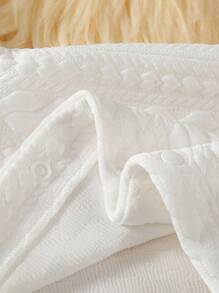 SHEIN 男婴纯色圆领长袖麻花针织连体衣，新生儿秋冬套装，针织男婴套装，新生儿婴儿套装，麻花针织连体衣，男婴服装，中性婴儿服装，男女通用天然婴儿服装，新生儿