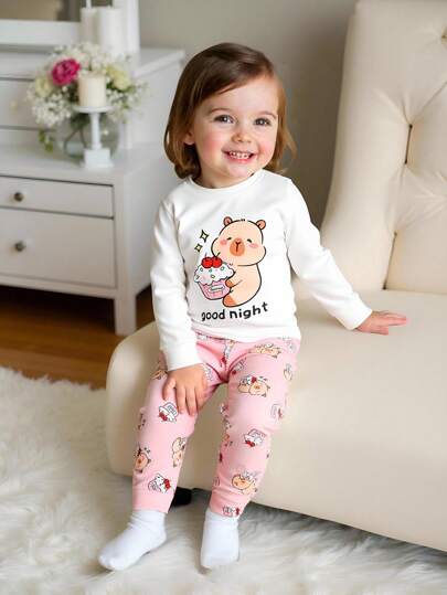 SHEIN 婴幼儿女孩可爱水豚印花圆领长袖 T 恤和印花裤两件套，适合日常穿着，春秋季