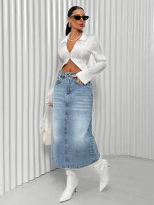 EURMUSE Mid Waist Slit Detailed Elegant Denim Skirt - Medium Wash - View 5