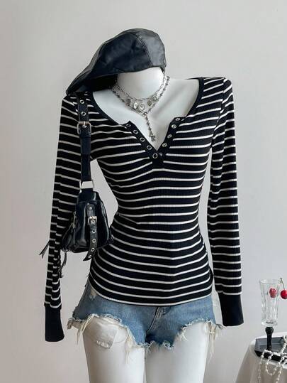 Elamini Black & White Striped Ribbed Fabric Collarless Half-Zip Buttoned Crew Neck Fitted Long Sleeve T-Shirt, Fashionable Casual Streetwear Minimalist Design, Vintage Retro Daily Wear, Versatile For Women In Spring/Autumn