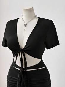 Sweetra Plus Size Women's Sexy V-Neck Tie-Up Ruched Waist Hollow Out Bodycon Dress - Black - View 5
