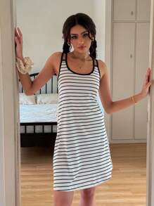 SHEIN Lightweight Short Nightgown With Scoop Neck And Striped Pattern In Soft Knitted Fabric Tank Sleep Dress